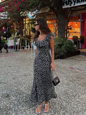 Realisation Par Minnie Dress